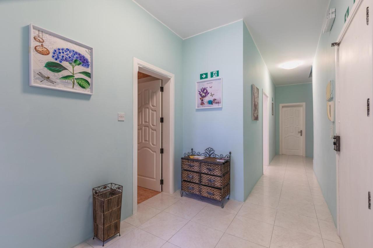 شقة Fantastic 3 Bedroom Duplex Penthouse With Terrace *