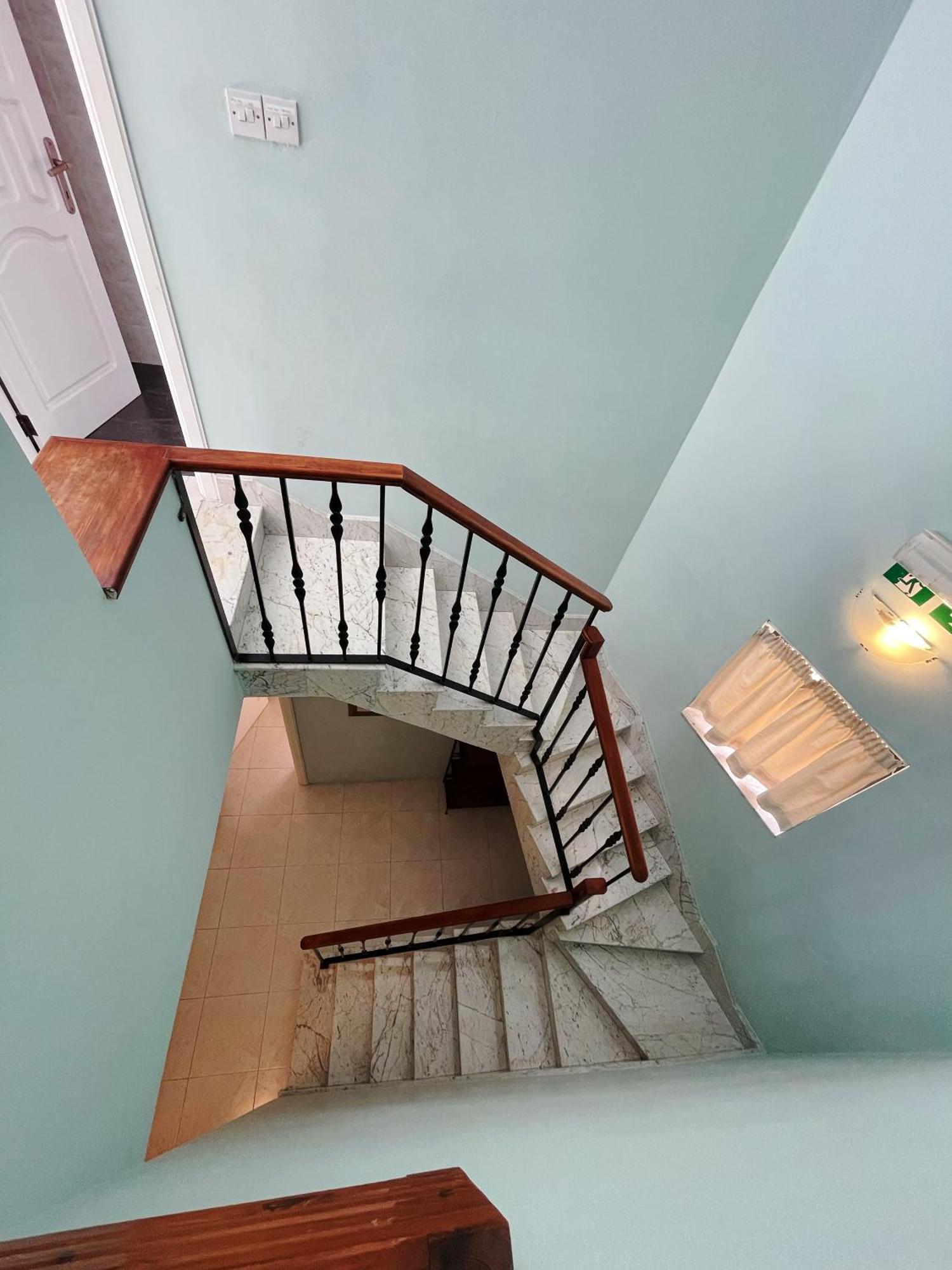 شقة Fantastic 3 Bedroom Duplex Penthouse With Terrace *